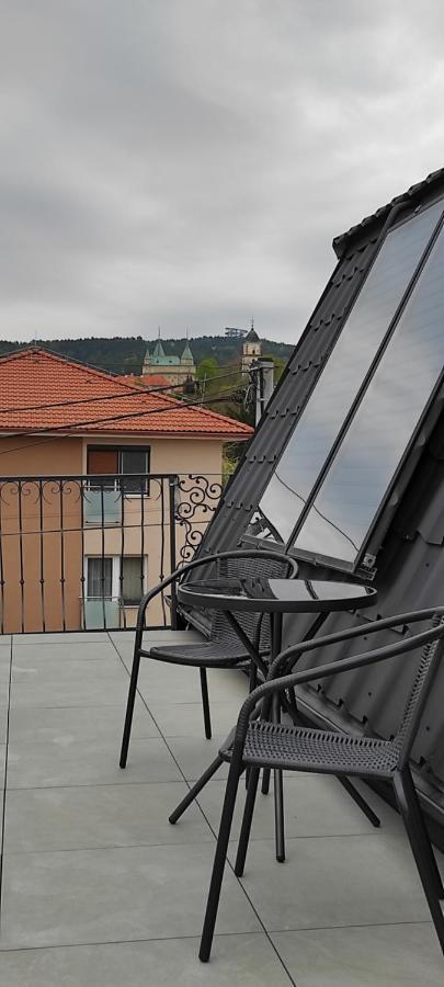 בויניצה Apartman S Vyhladom Na Bojnicky Zamok מראה חיצוני תמונה